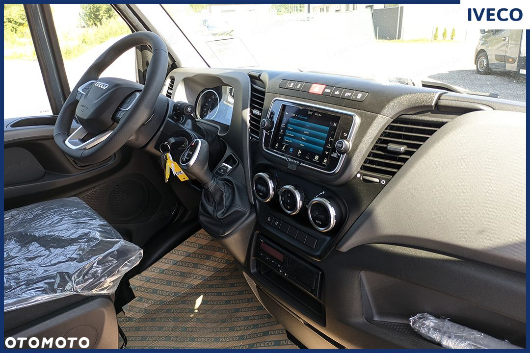 Iveco Daily 70C18 Hi-Matic Zabudowa 15EP 3.0 180KM - 20