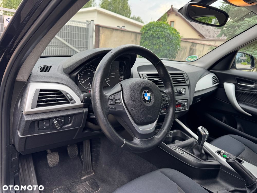 BMW Seria 1 116i Sport Line - 12