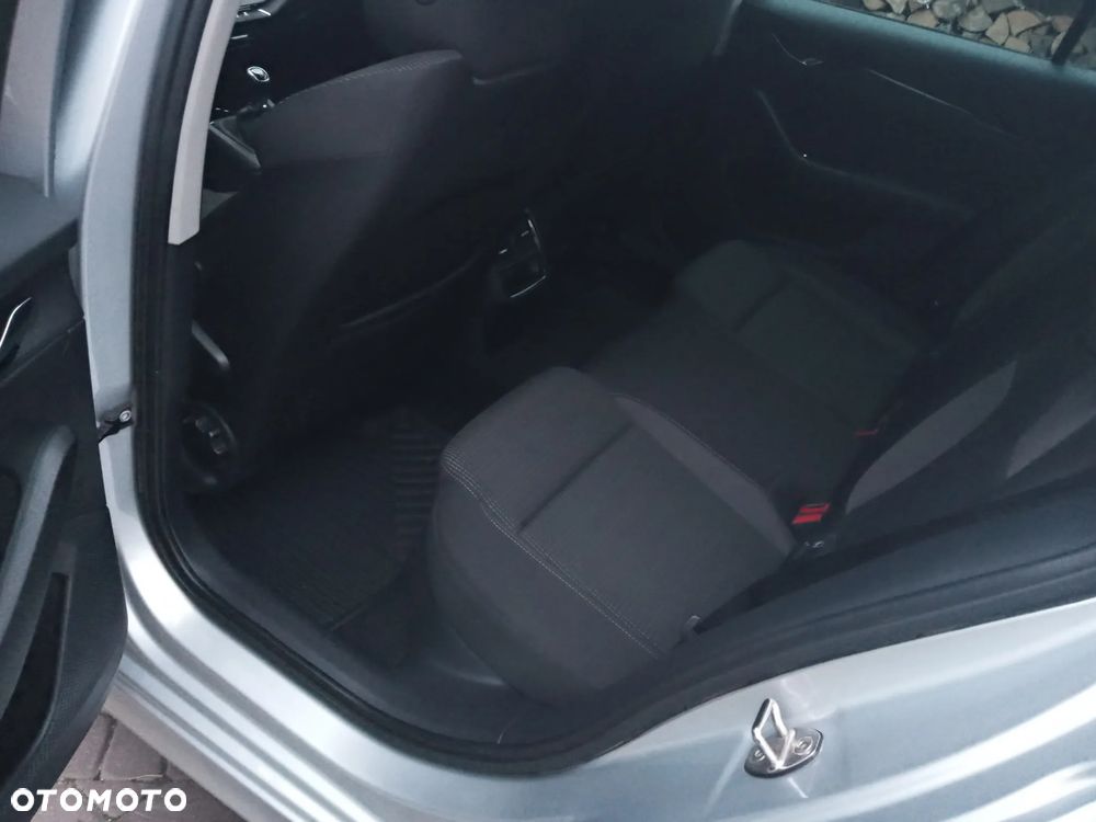 Skoda Octavia 1.5 TSI ACT Ambition - 11