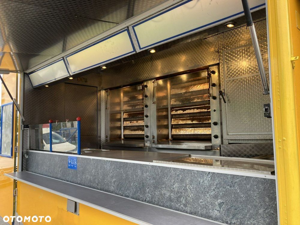 Mercedes-Benz Sprinter - 8