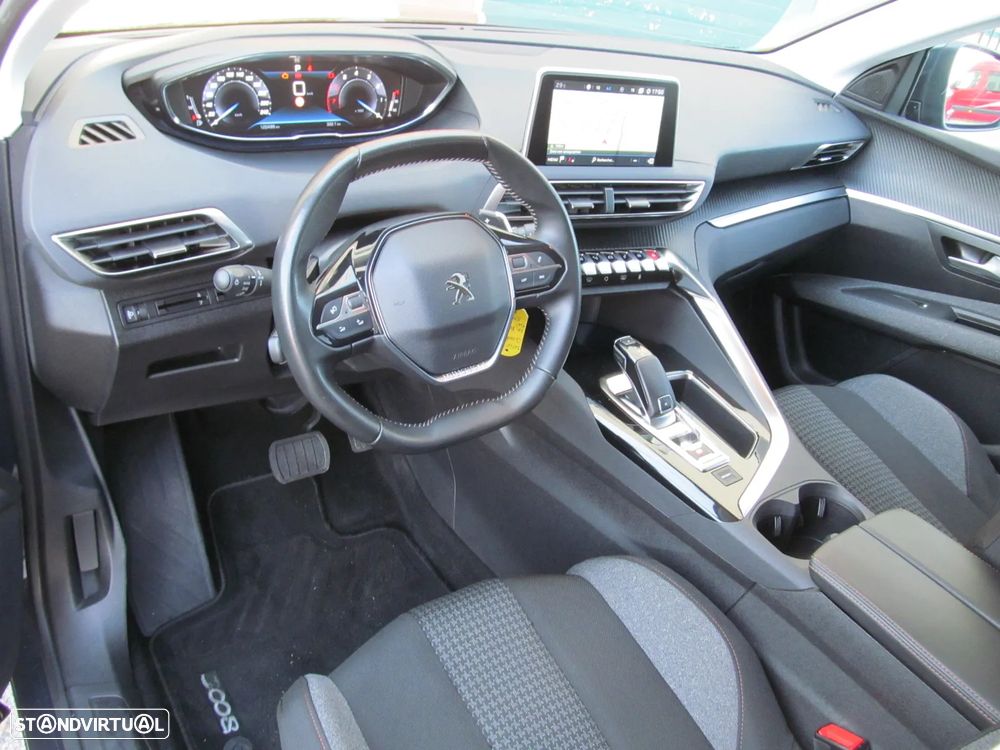 Peugeot 3008 PureTech 130 Stop & Start GPF EAT8 Active Business-Pack - 3