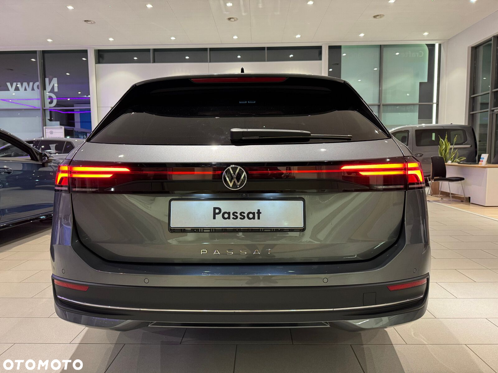 Volkswagen Passat - 15
