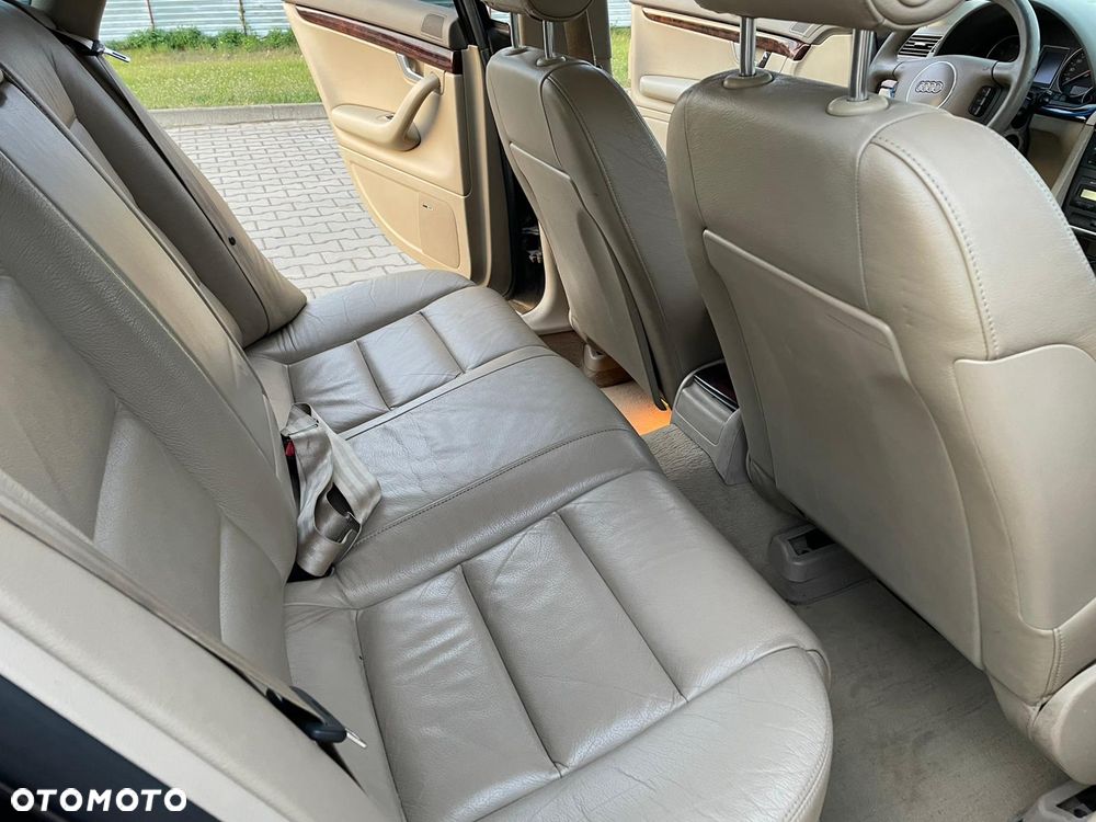 Audi A4 Limousine 1.8T - 14