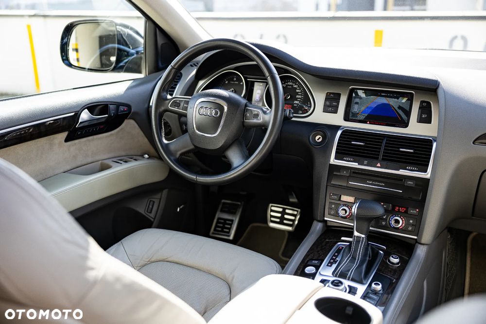 Audi Q7 3.0 TDI Quattro Tiptronic - 16