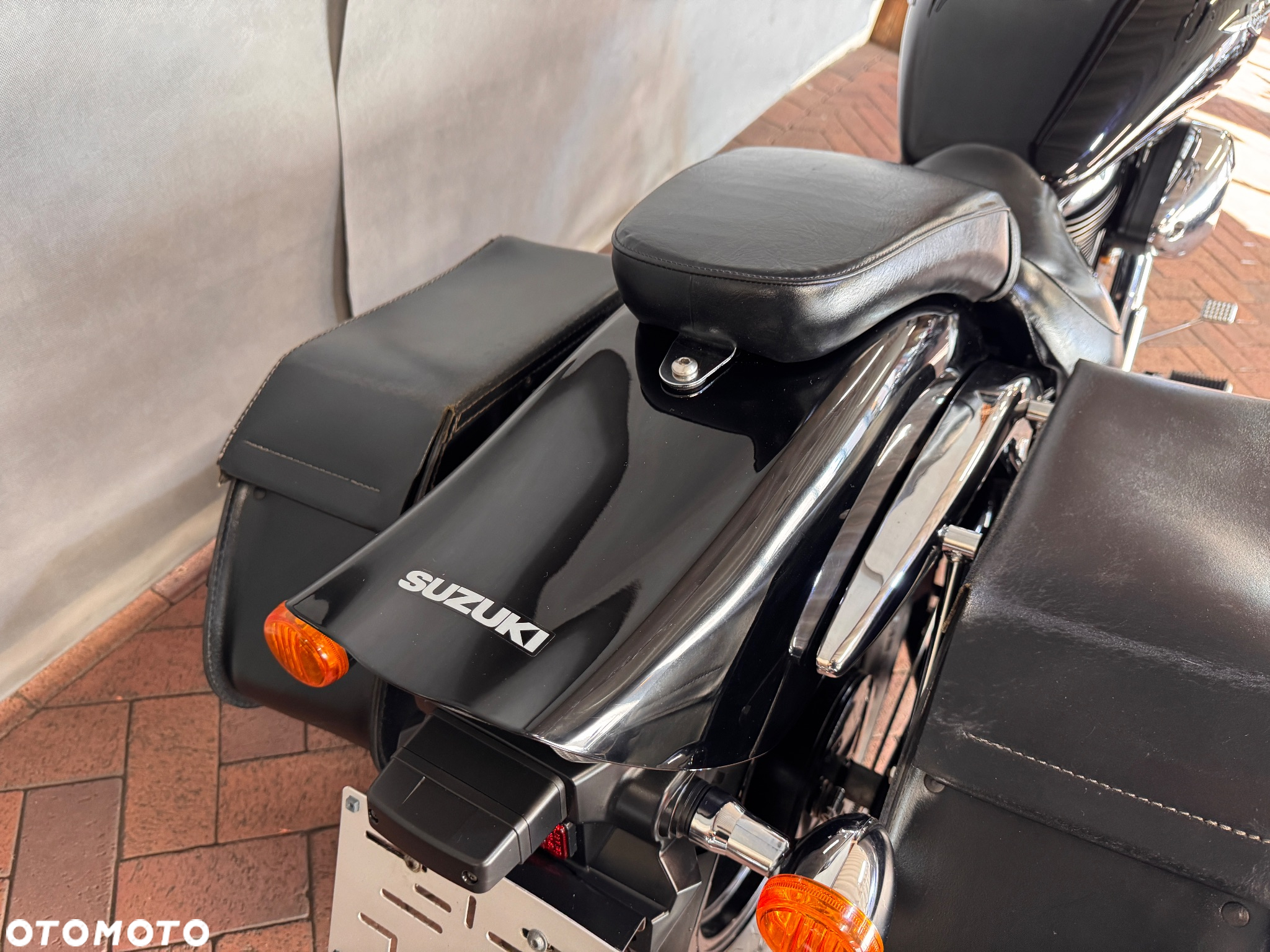 Suzuki Boulevard - 7