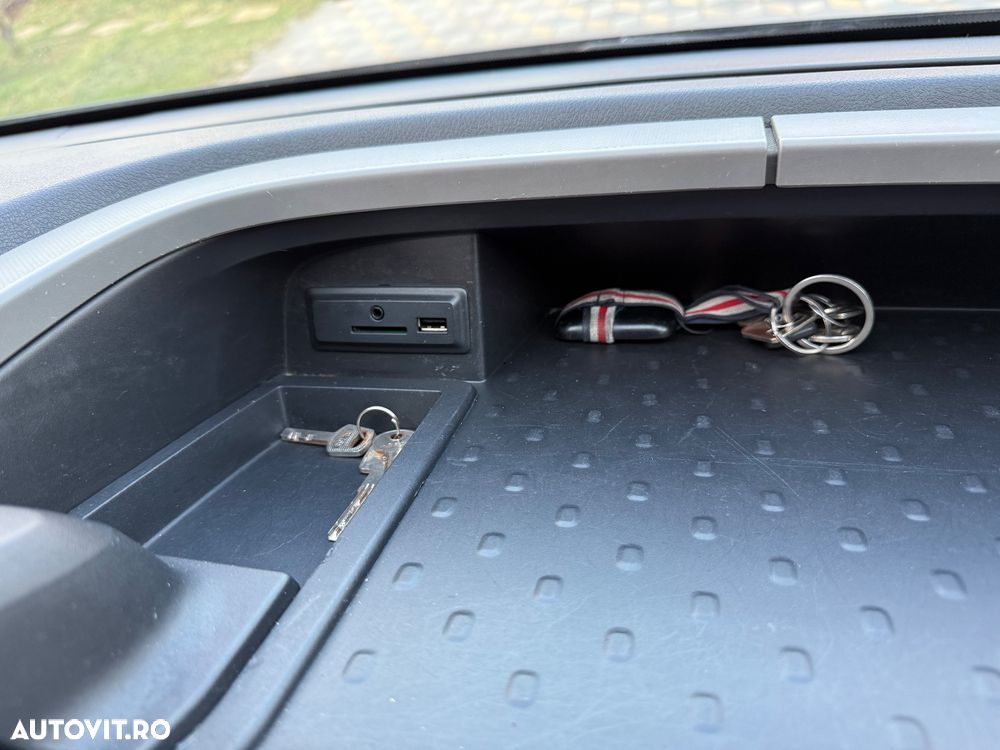 Renault Trafic ENERGY dCi 145 Grand Combi Expression - 20