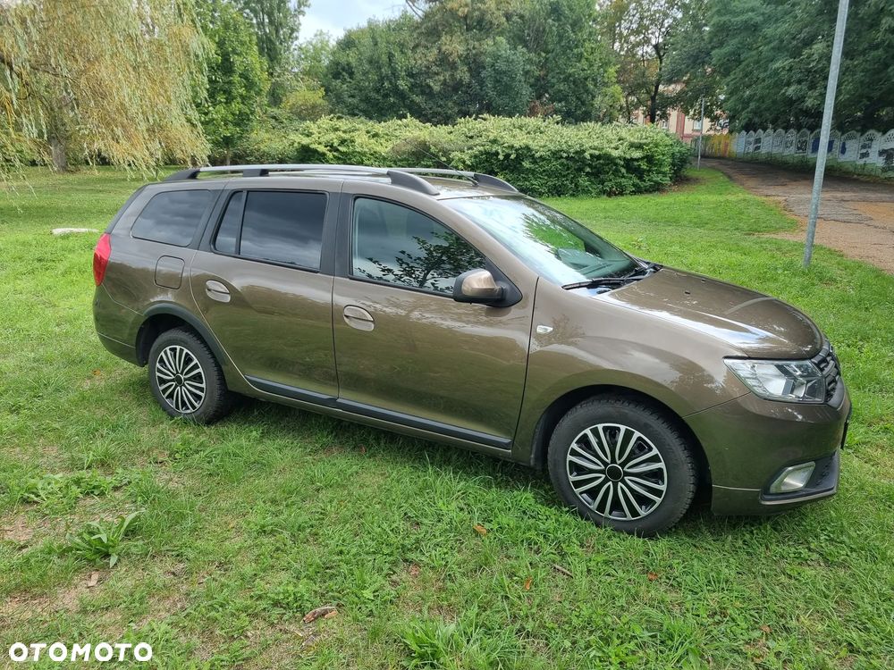Dacia Logan 0.9 TCE Laureate S&S EU6 - 7