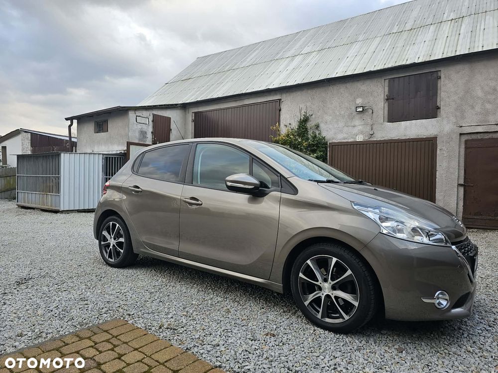Peugeot 208 1.4 VTi Active - 4