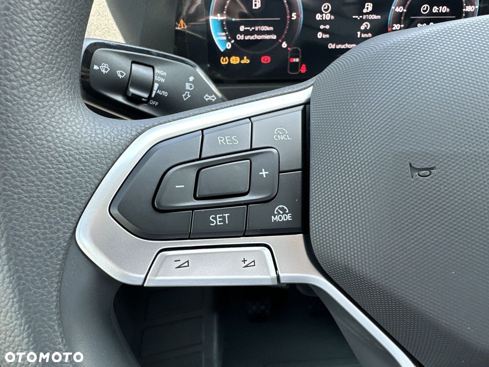 Volkswagen Crafter 35 furgon wysoki dach, 2,0 TDI 177KM, przedni, 6-bieg manualna 3640 mm, Euro 6 - 24