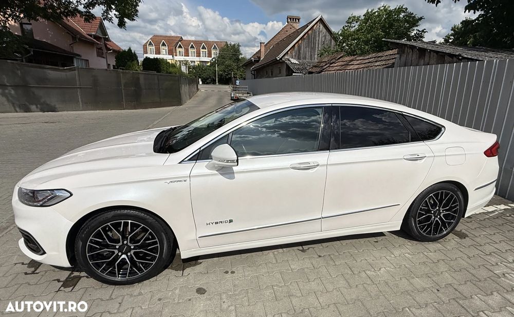 FORD Mondeo 2019 — imagine 2
