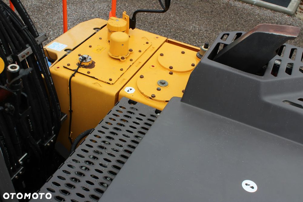 Volvo EWR150e SPROWADZONA/ROTOTILT/NOWE OPONY - 20