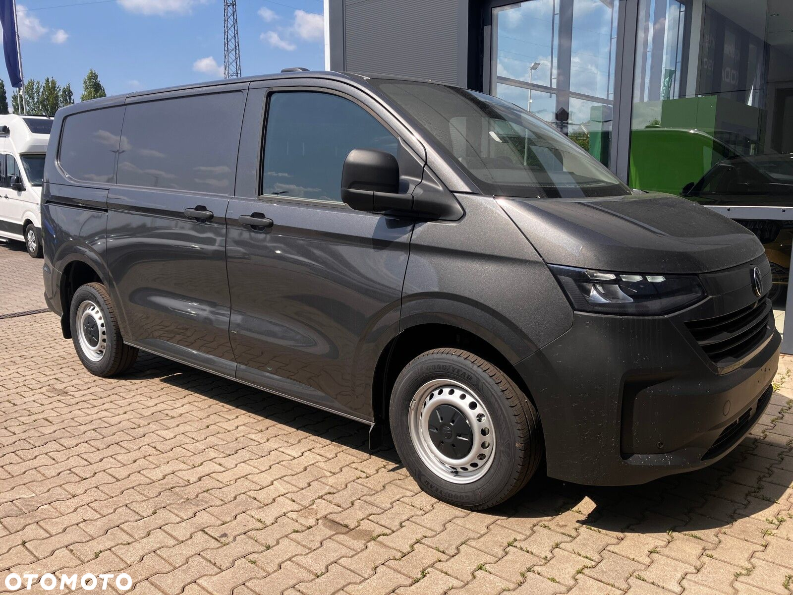 Volkswagen Transporter 2.0 TDI 150 KM 8-automat L1 - 6