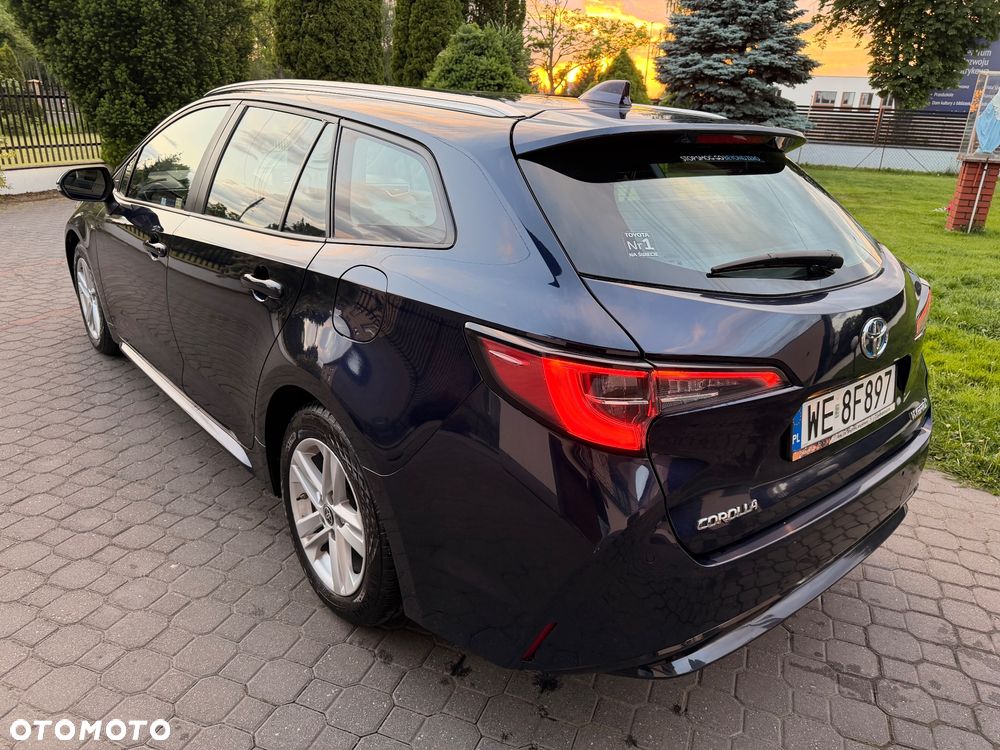 Toyota Corolla 1.8 Hybrid Comfort - 9