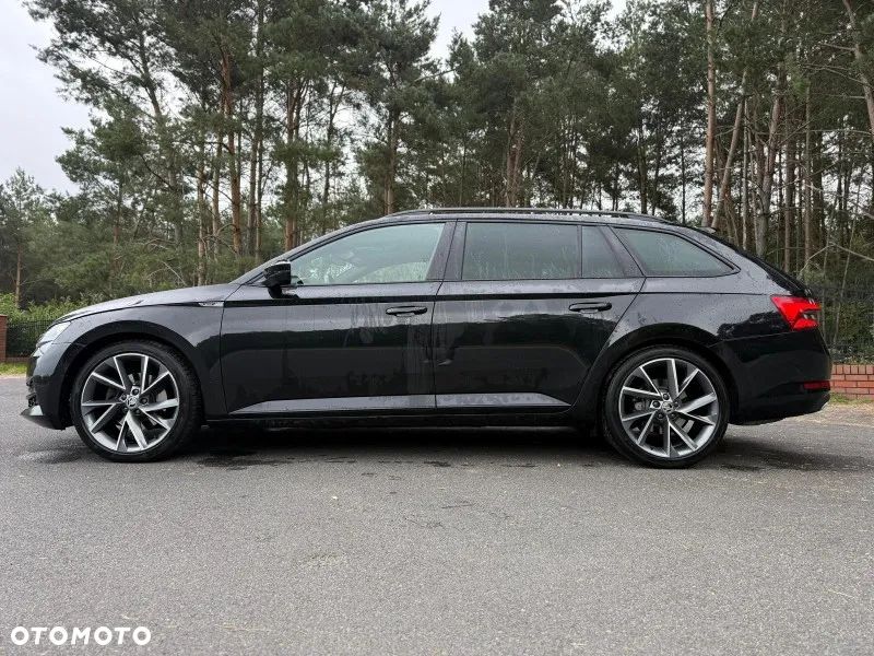 Skoda Superb 2.0 TDI SCR Sportline DSG - 7