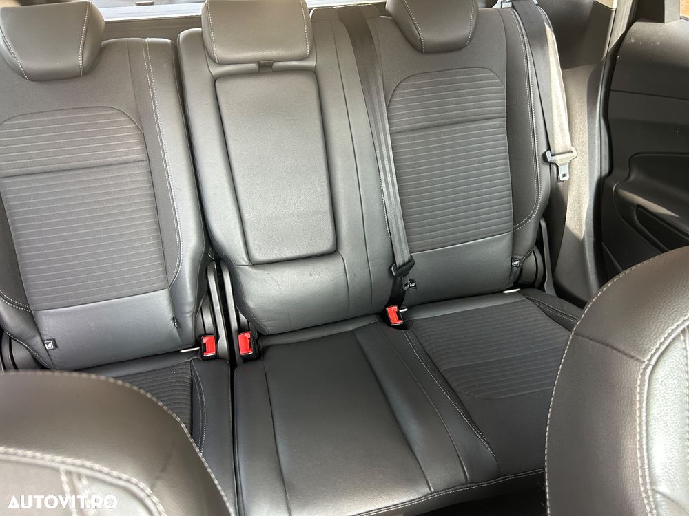 Ford Kuga 2.0 TDCi 4x4 Aut. Titanium - 19