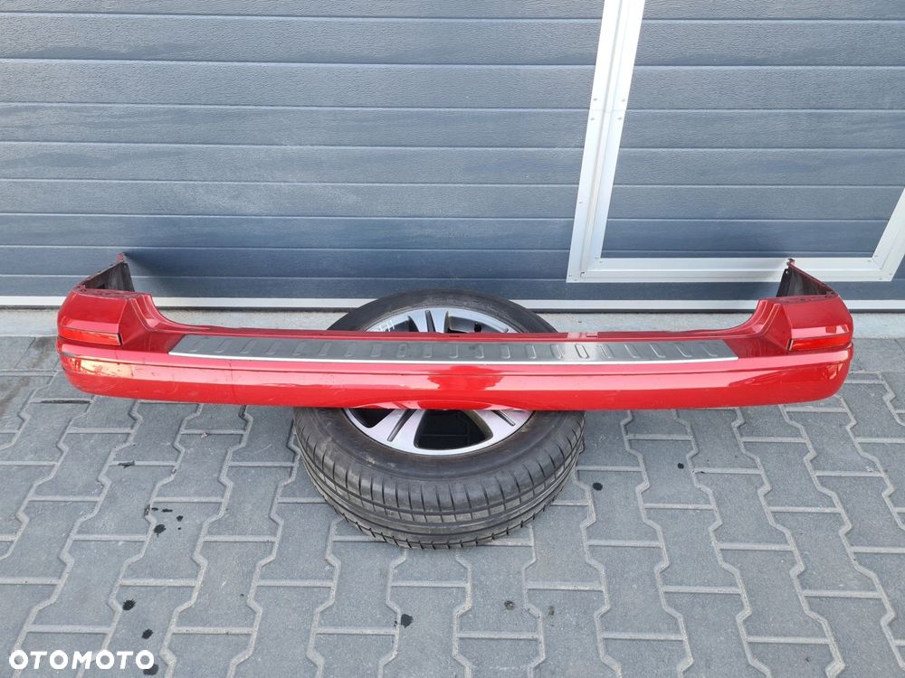 VW T6 zderzak tył czerwony LH3T