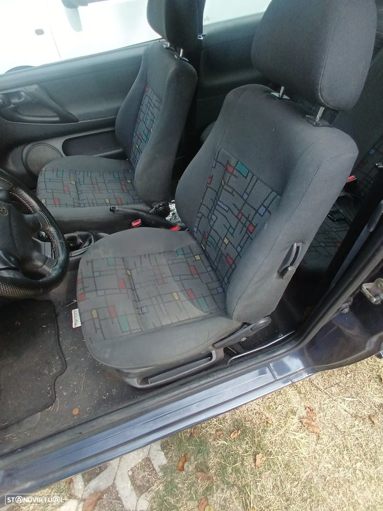 VW Polo 1.0 GL - 9