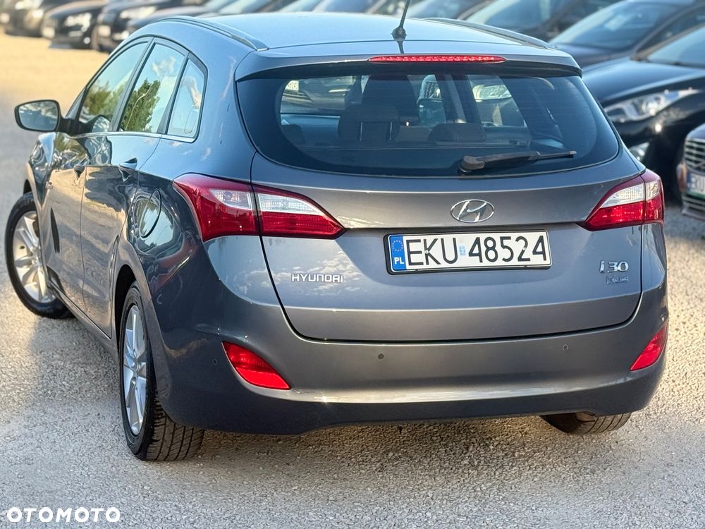 Hyundai i30 i30cw 1.4 CRDi Trend - 10