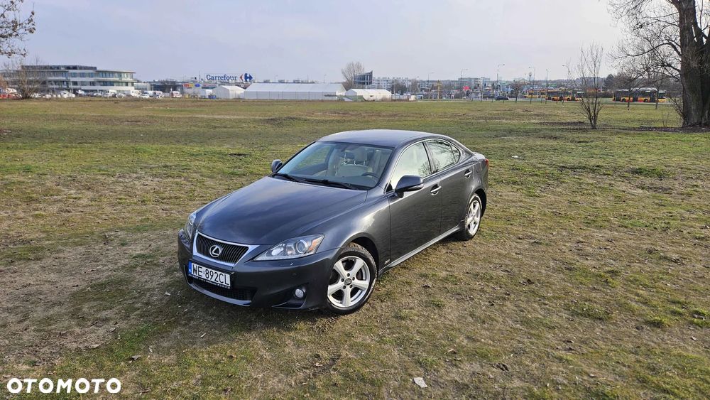 Lexus IS 220d - 1