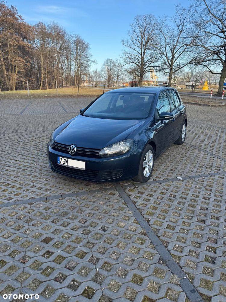 Volkswagen Golf - 4