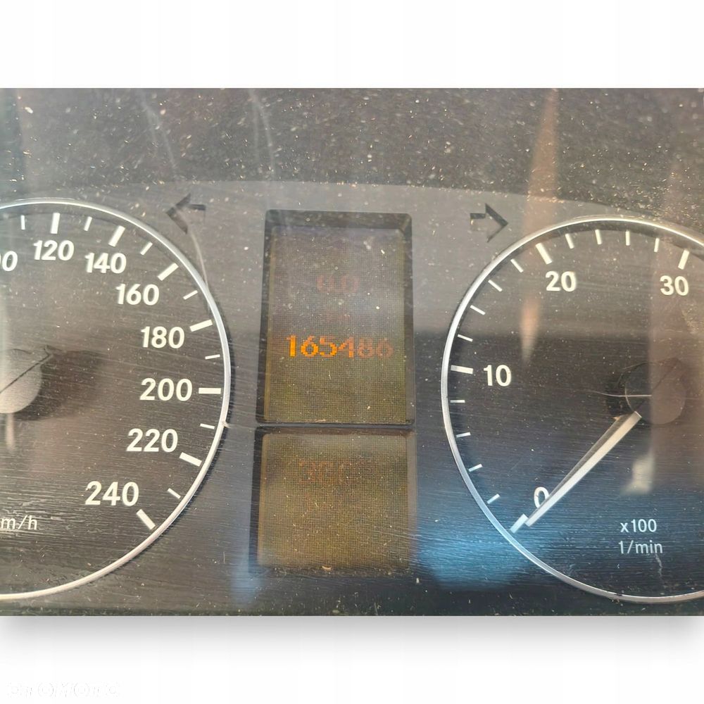 LICZNIK ZEGARY Mercedes W169 2.0 CDI Diesel 165 486km europa - 9