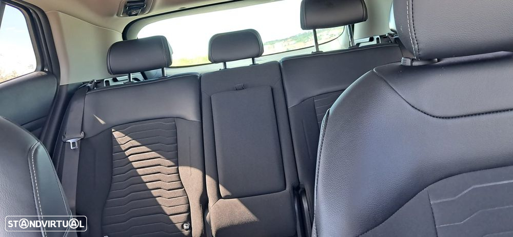 Kia Sportage 1.6 T-GDi PHEV Tech - 16