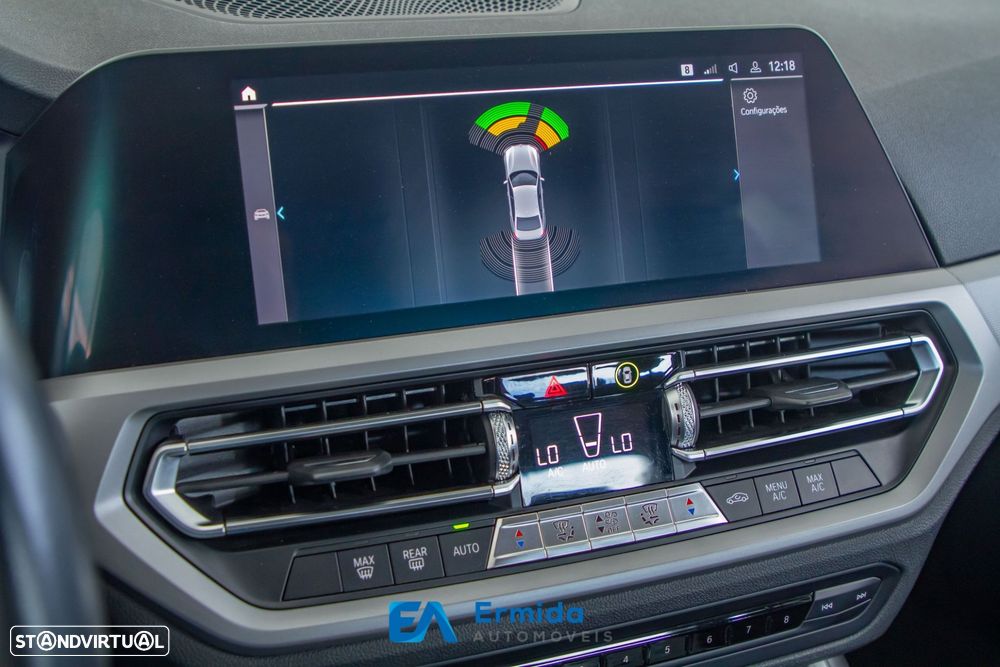 BMW 330 e Auto - 29