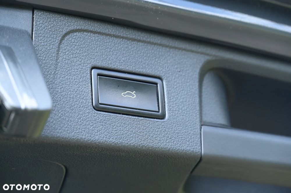 Volkswagen Passat 2.0 TDI Bi-Turbo BMT 4Mot Highline DSG - 40