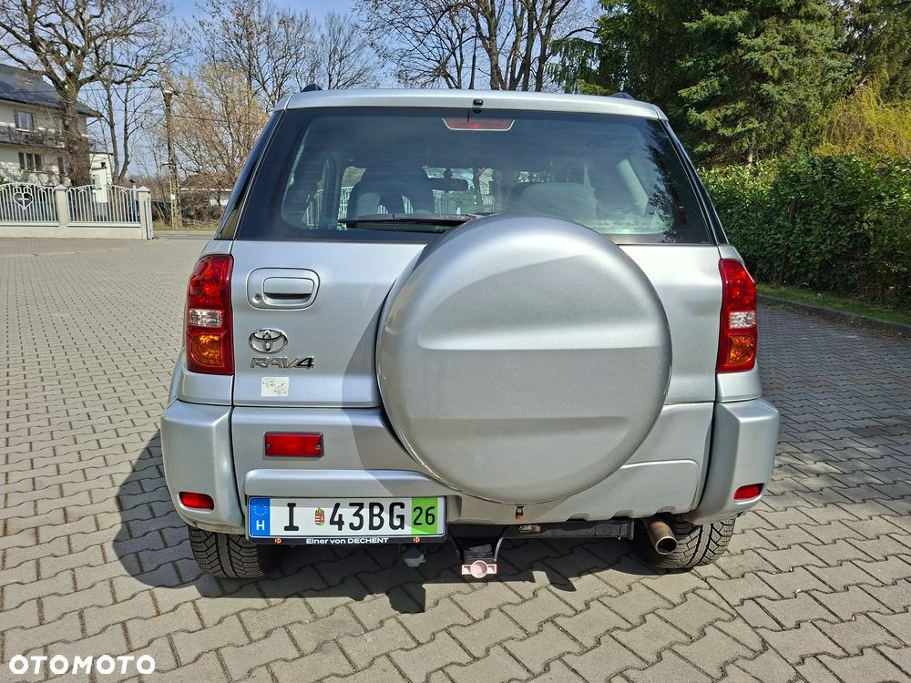 Toyota RAV4 4x4 Edition - 9