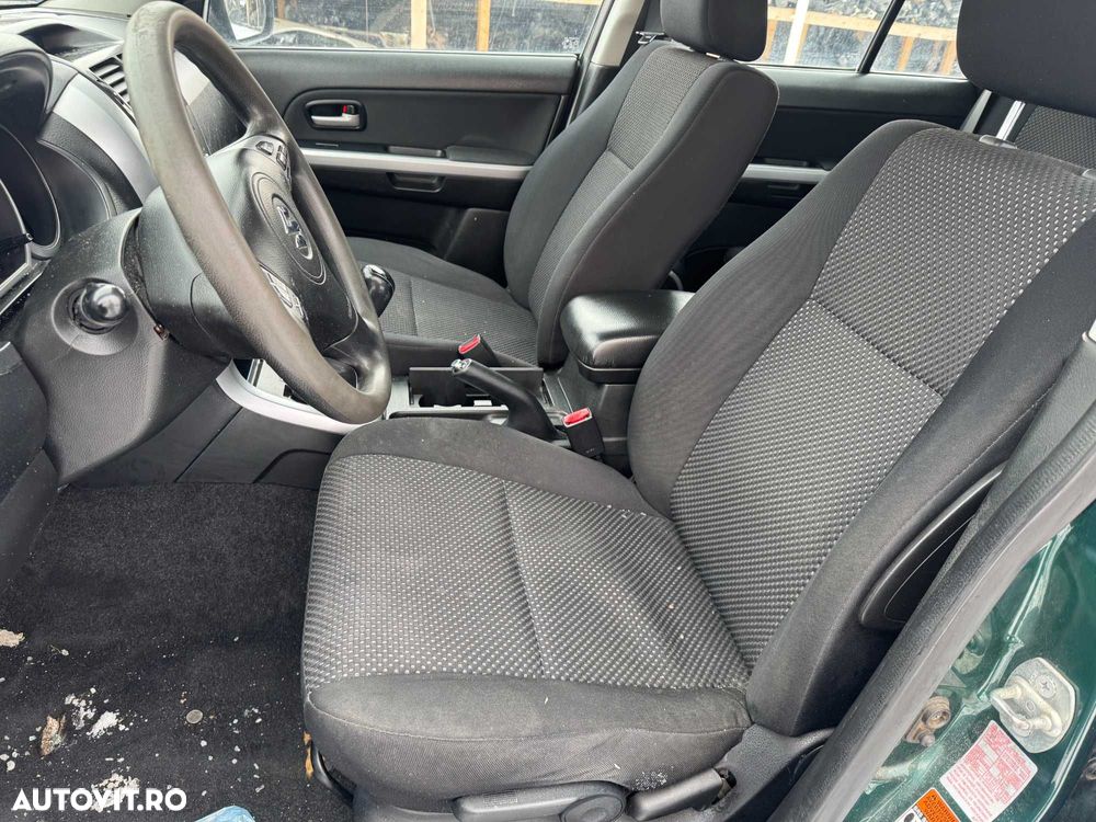 Dezmembrari Dezmembrez Piese piesa Dez Suzuki Grand Vitara 1,9 ddis e4 - 7