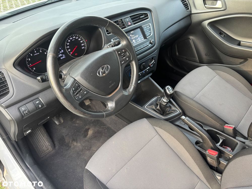 Hyundai i20 1.2 BlueDrive Classic - 20
