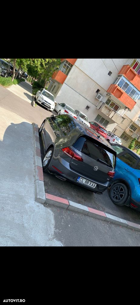 Volkswagen Golf - 15