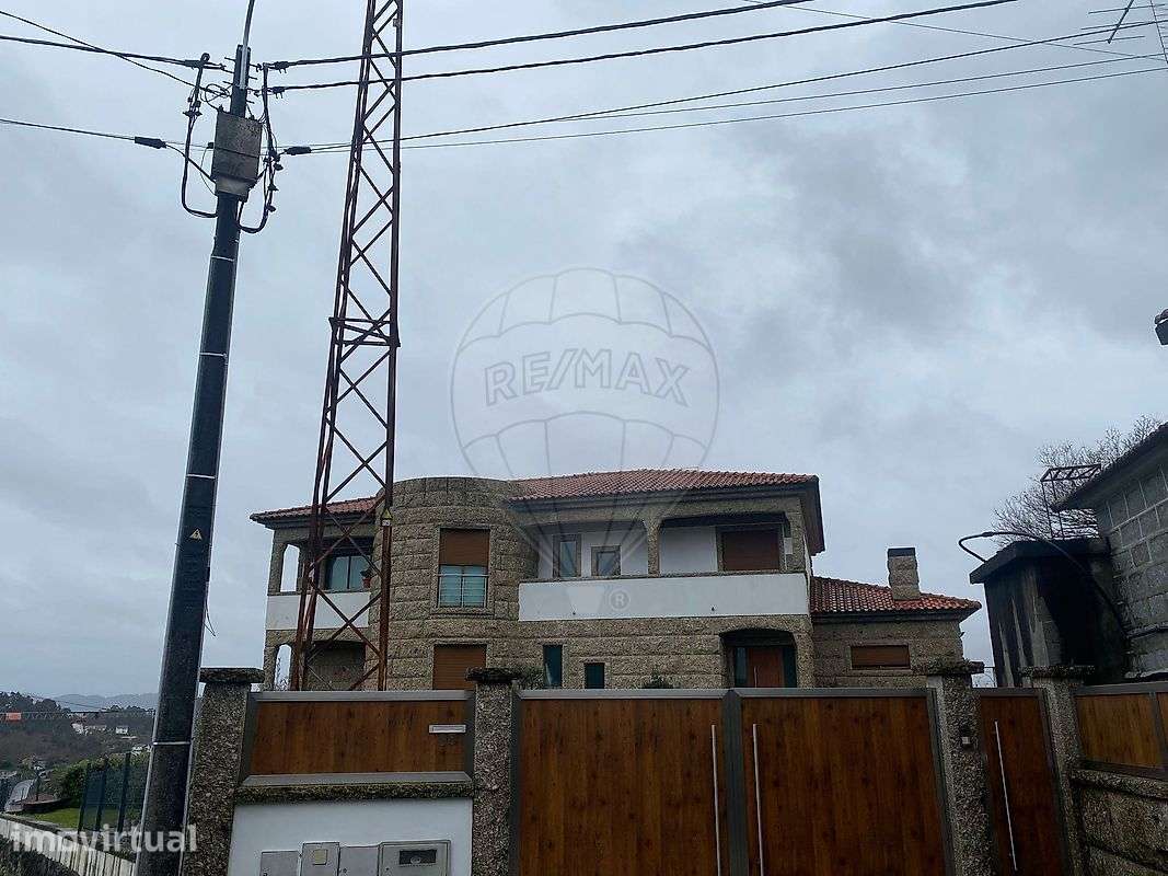 Moradia T4 para venda - Grande imagem: 2/21