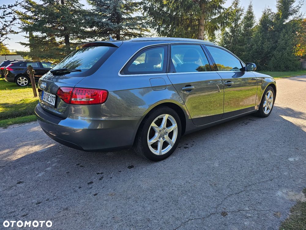 Audi A4 Avant - 37