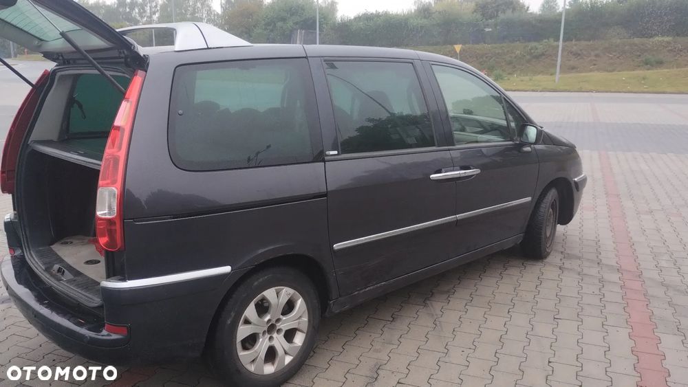 Citroën C8 2.0 HDi Exclusive EU5 - 8