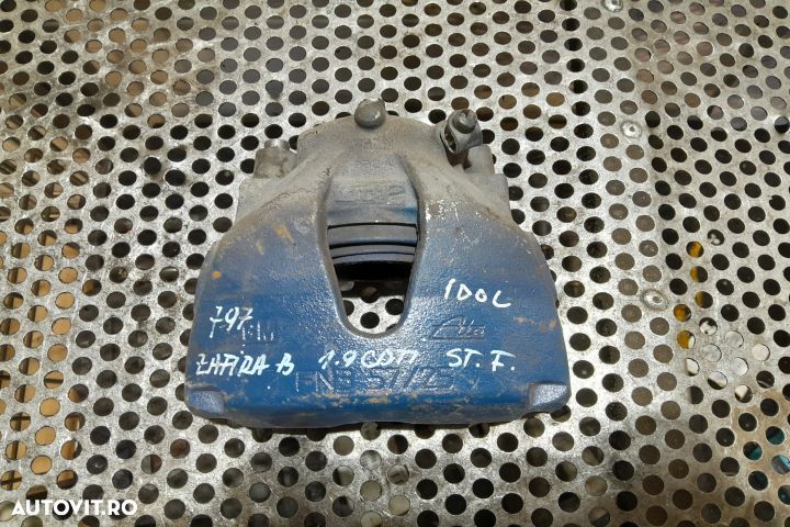 Etrier fata stanga Opel Zafira B [2005 - 2010] Minivan 5-usi 1.9 CDTI - 1