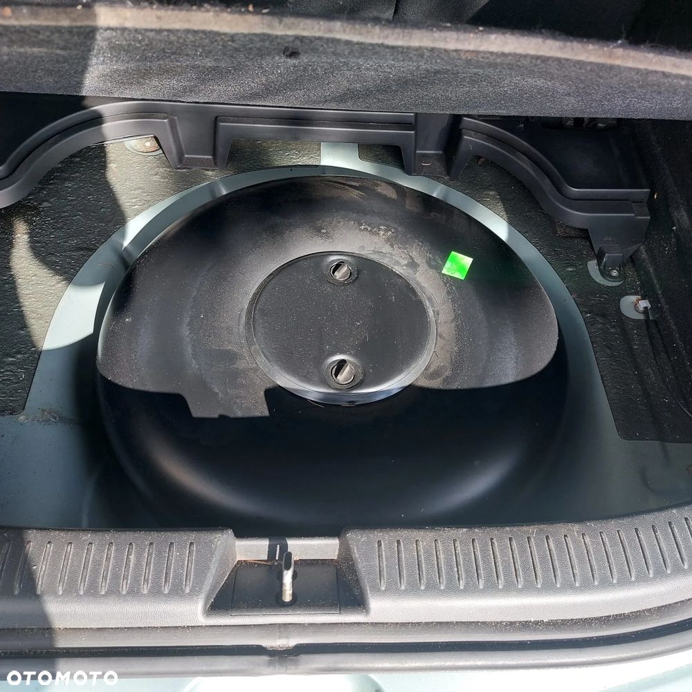 Mazda 3 1.6 Sport Comfort - 21