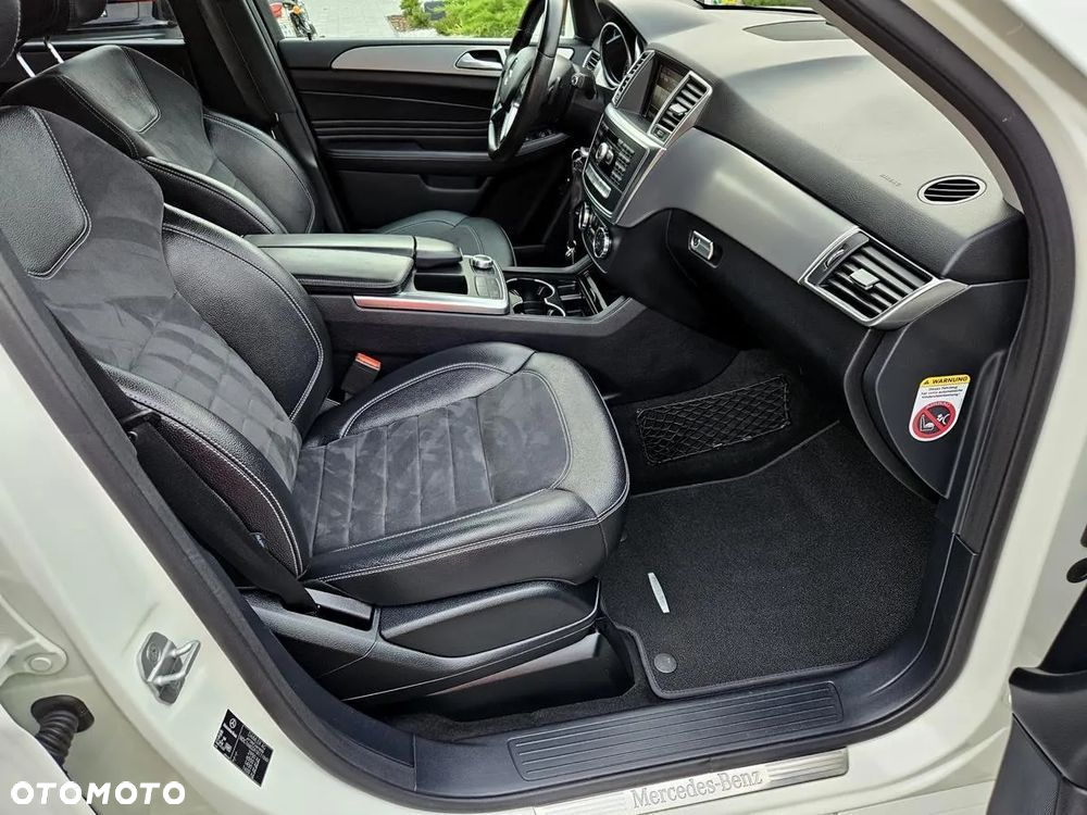 Mercedes-Benz ML 350 BlueTEC 4MATIC 7G-TRONIC - 22