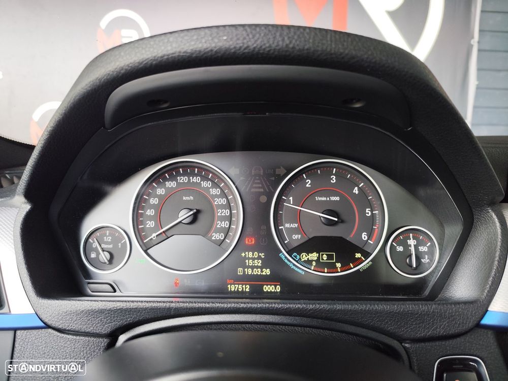 BMW 325 d Pack M - 13