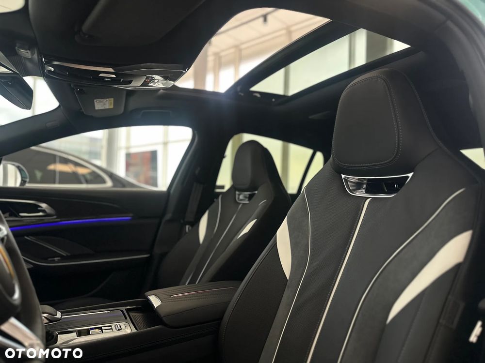Hongqi H6 - 8