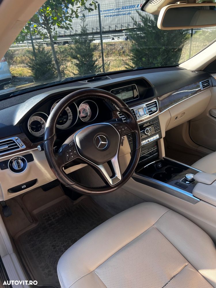 Mercedes-Benz E - 5