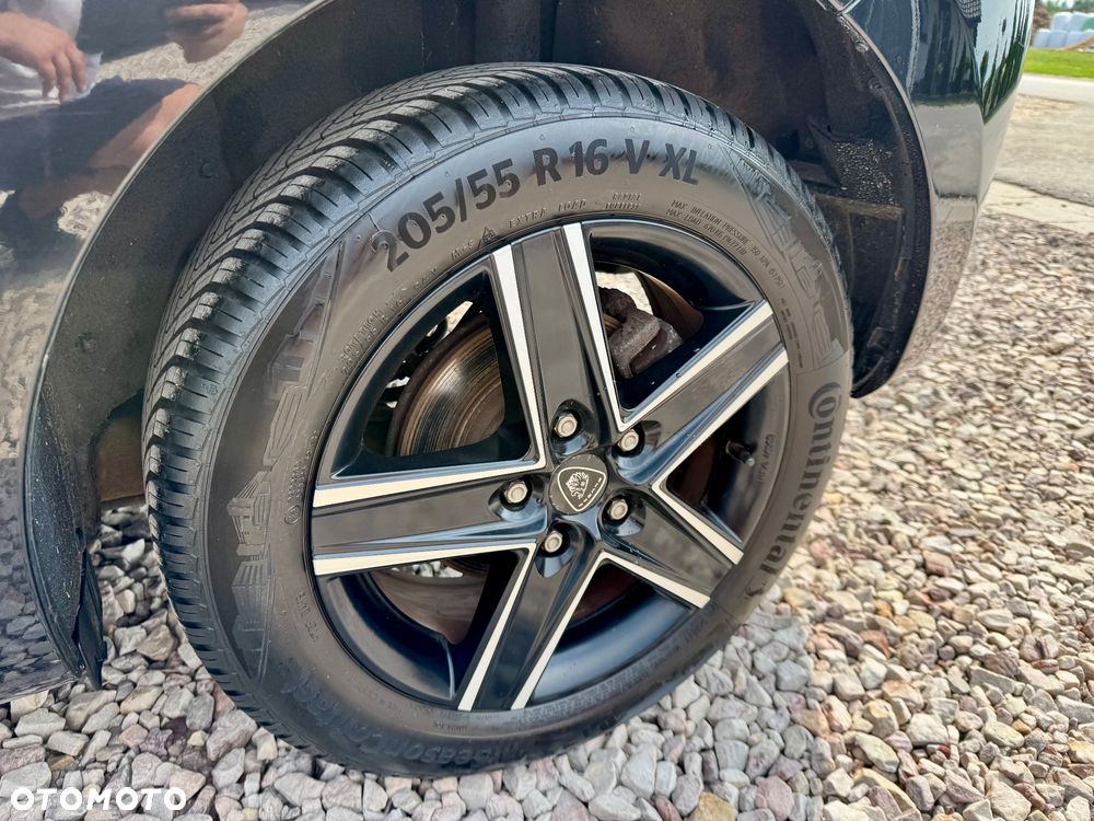 Toyota Auris 1.6 VVT-i Team - 13