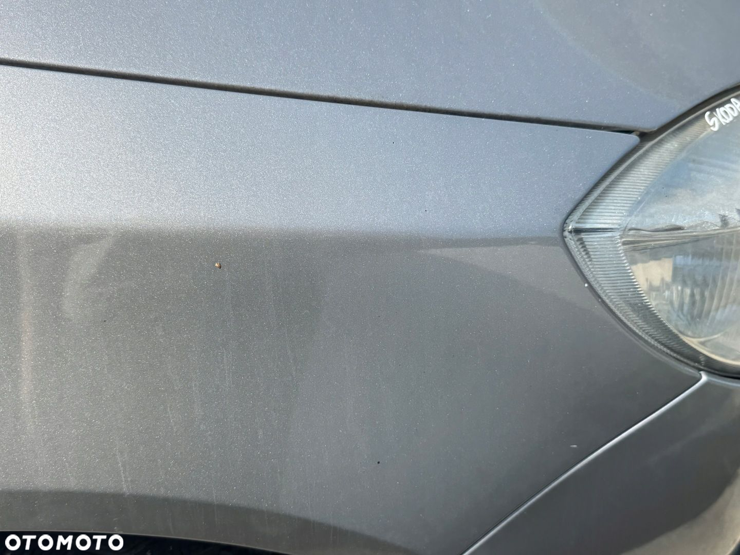 SKODA ROOMSTER I BŁOTNIK PRAWY PRZEDNI PRZÓD LF8A - 9