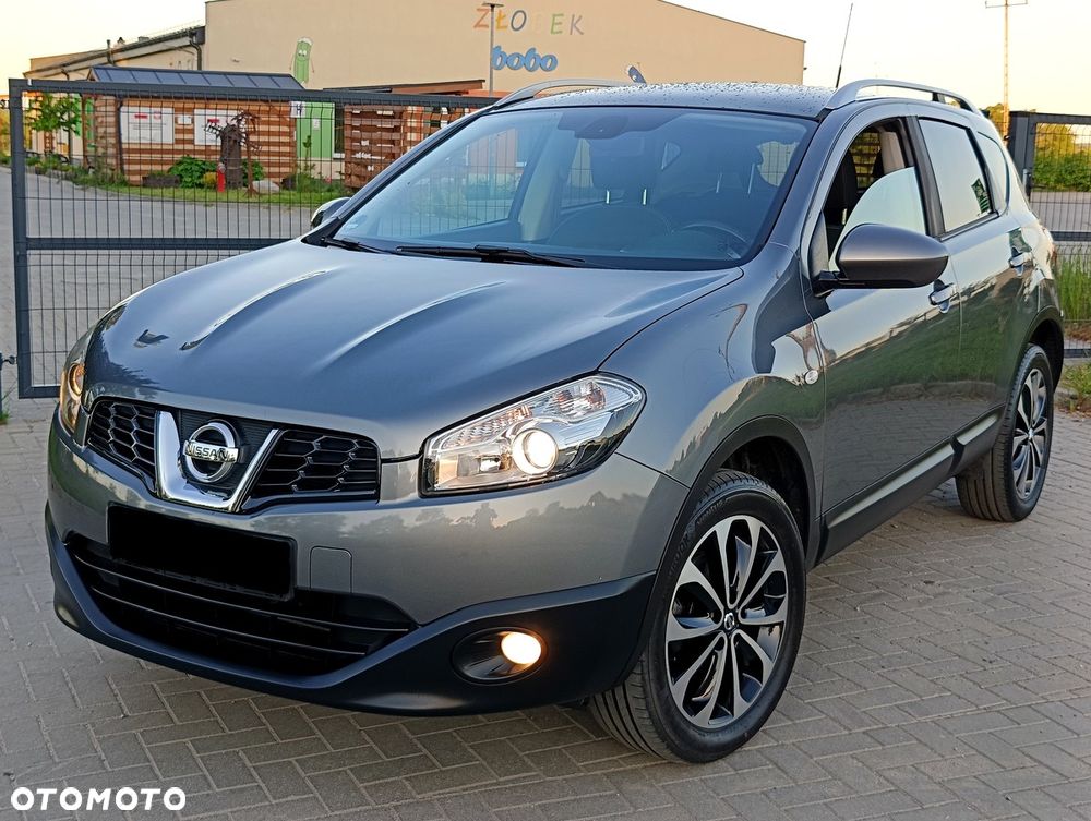 Nissan Qashqai 2.0 4x4 Tekna Premium - 1