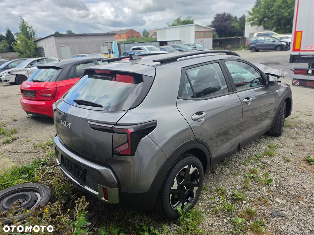 Kia Stonic 1.0 T-GDI 100 OPF DCT7 Edition 7 - 9