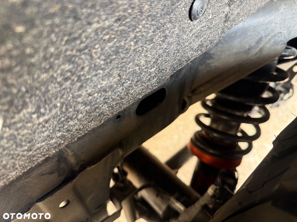 Ford Ranger Raptor - 17