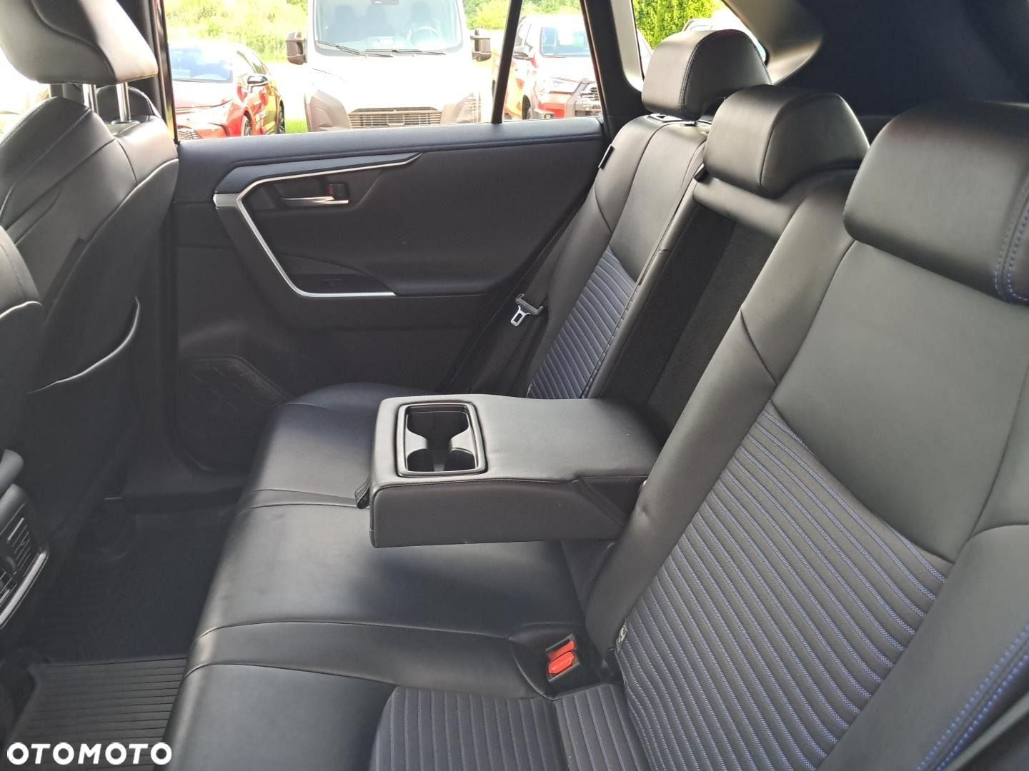Toyota RAV4 2.5 Hybrid Selection 4x4 - 8