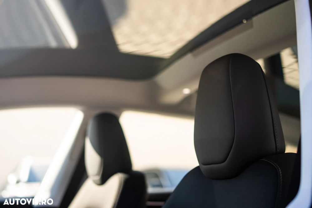 Tesla Model 3 Long Range RWD Premium - 6
