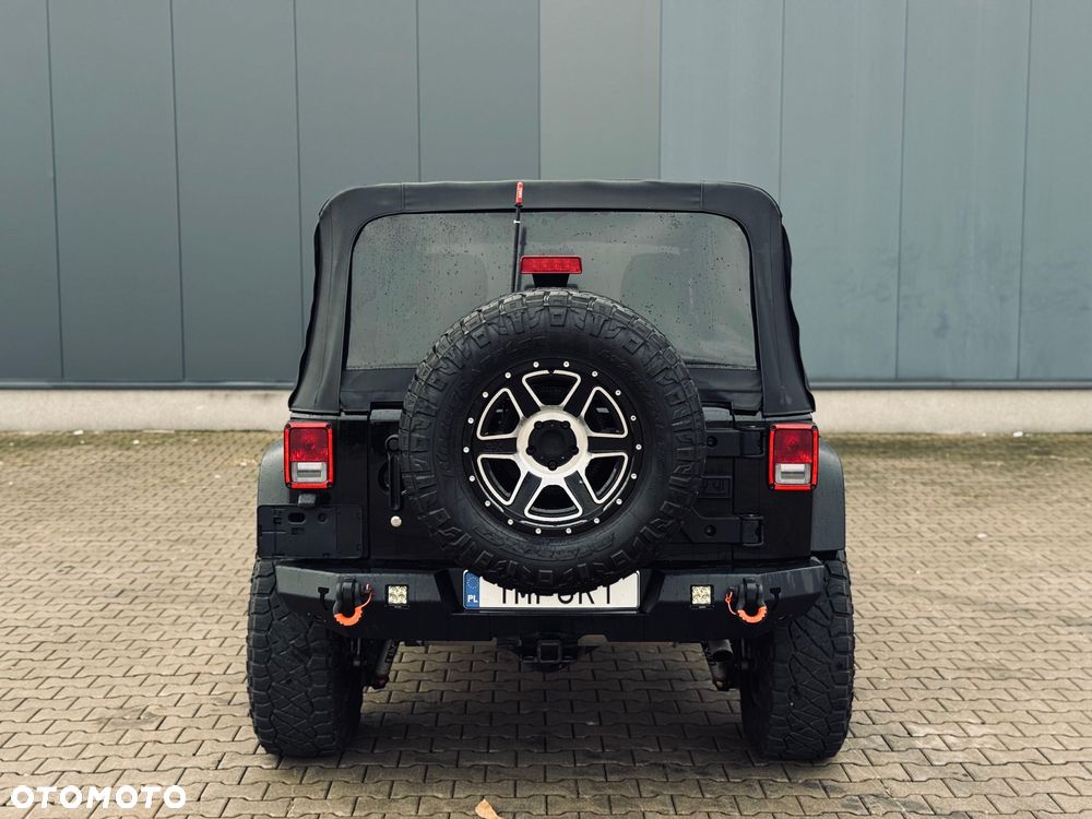 Jeep Wrangler - 4