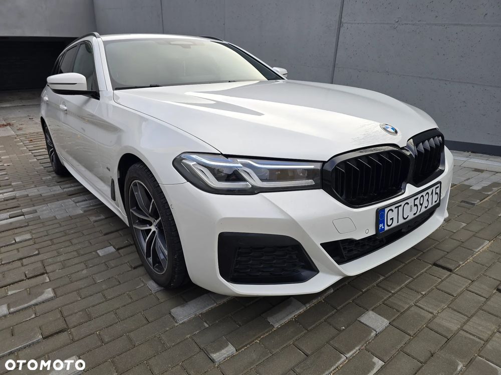 BMW Seria 5 520d M Sport Edition - 2